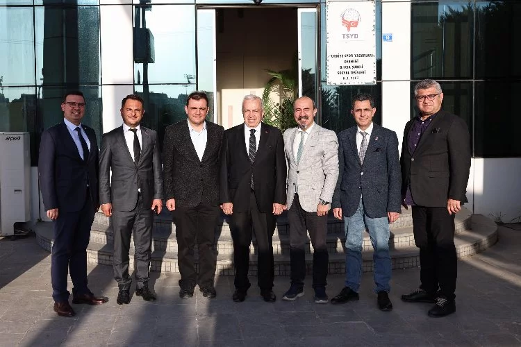 TSYD Bursa’ya Şadi Özdemir’den ziyaret